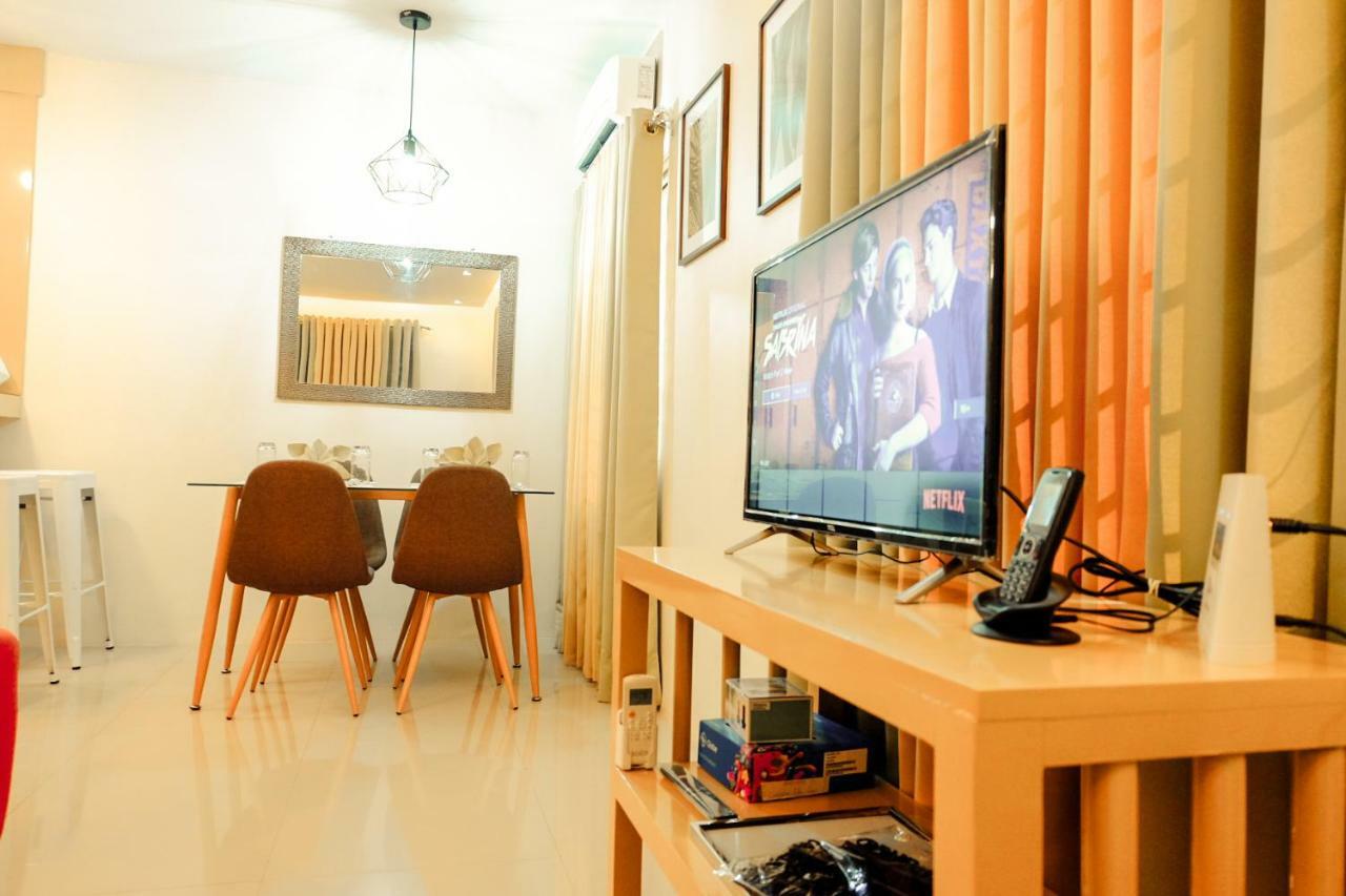 Fully Furnished Apartment With Netflix And Wifi Batangas Exterior foto